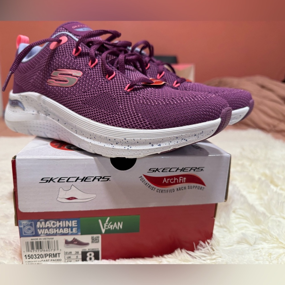 Skechers Women's Arch Fit Plum Sneakers